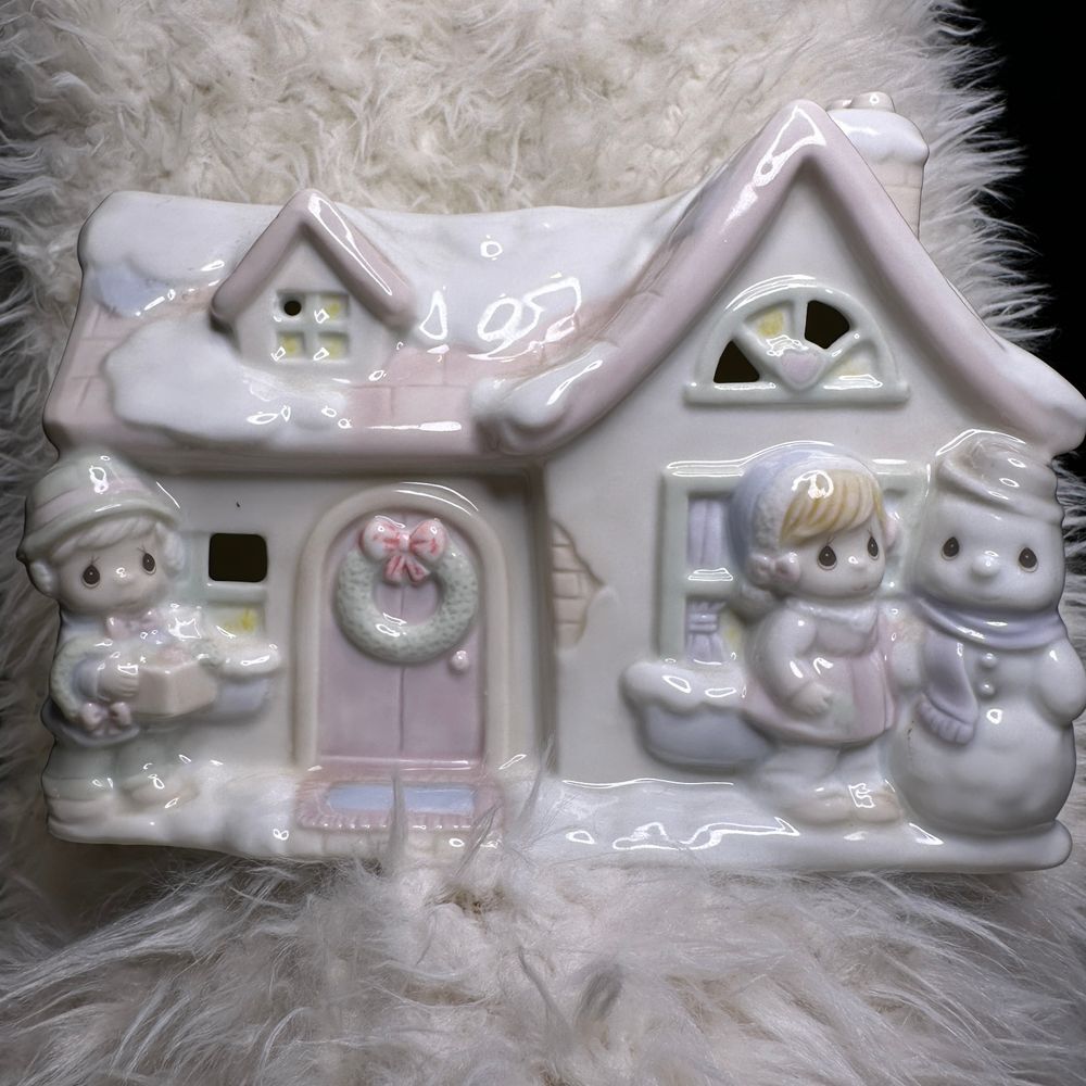 Precious Moments 1994 Sugar Town House Nightlight 357510L Christmas‎ Winter
